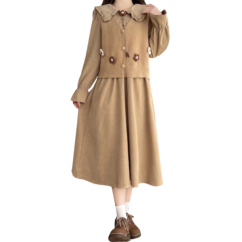 Red Dress and Knit Vest Two-Piece Set for Women Autumn 2023 Doll Collar Ruffle Embroidery - Image 5