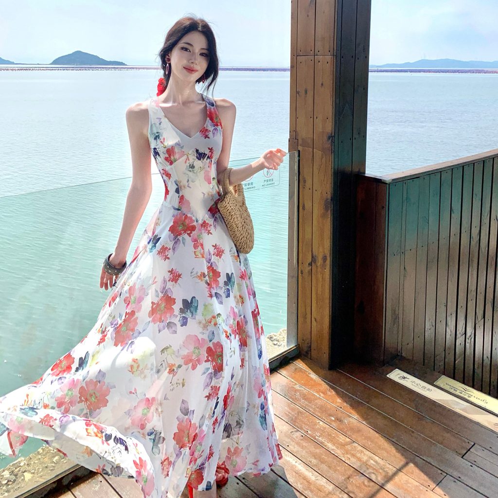 Women's Sleeveless Floral Halter Dress with Cinched Waist for Beach Vacation and Summer